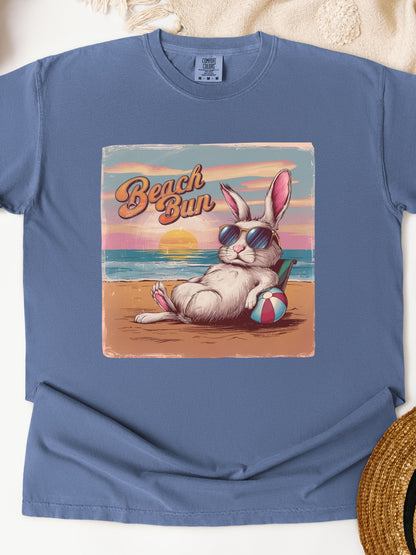 Retro Beach Bun Unisex Garment-dyed Heavyweight T-Shirt